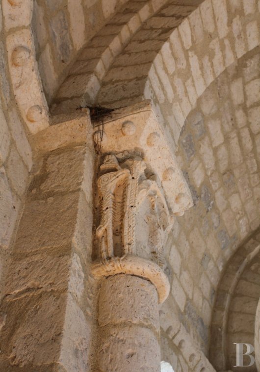 A Romanesque chapel in a hamlet lined with fields and orchards to the north of Agen - photo  n°13