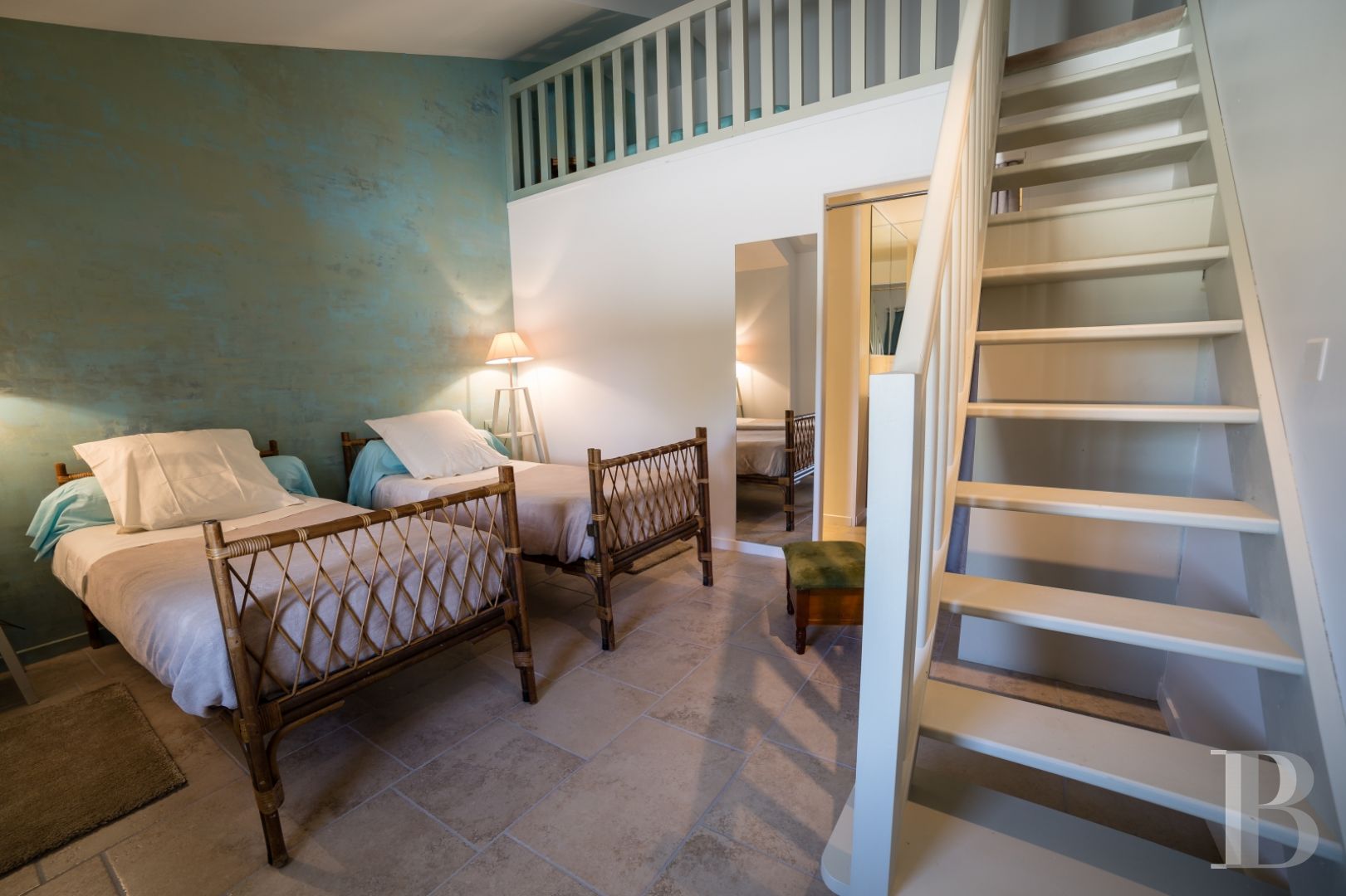 A Romanesque chapel in a hamlet lined with fields and orchards to the north of Agen - photo  n°30