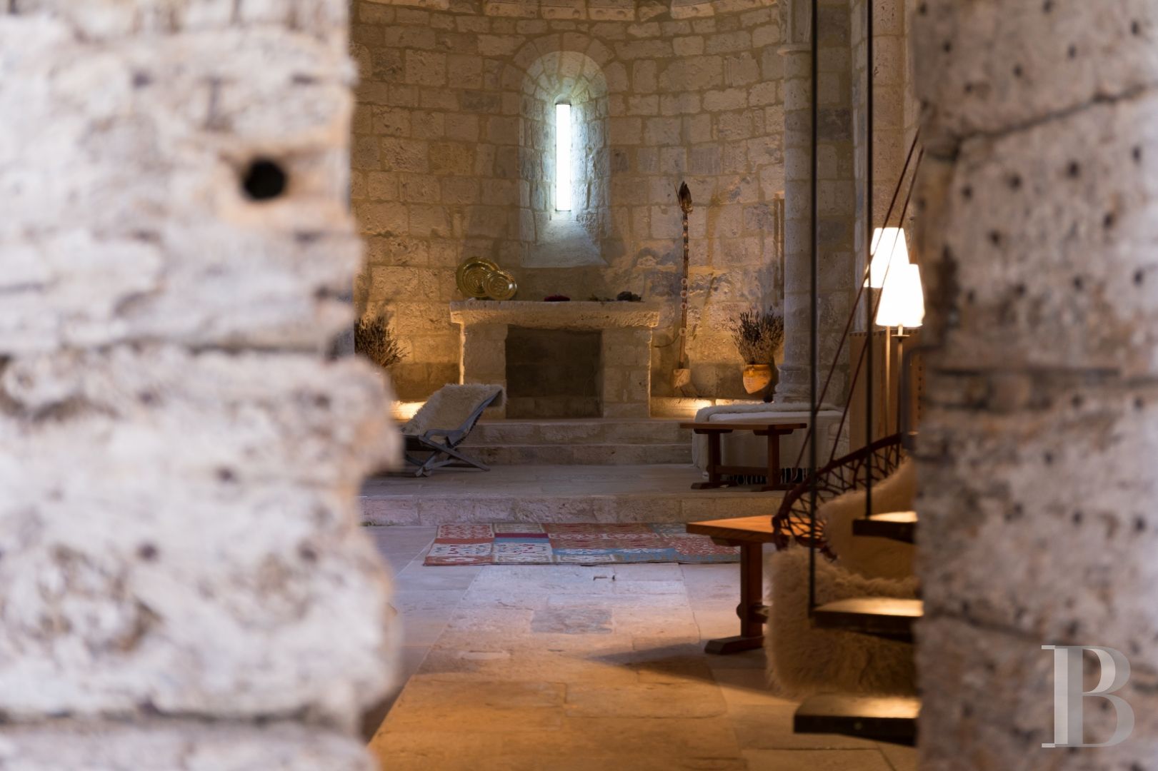 A Romanesque chapel in a hamlet lined with fields and orchards to the north of Agen - photo  n°14