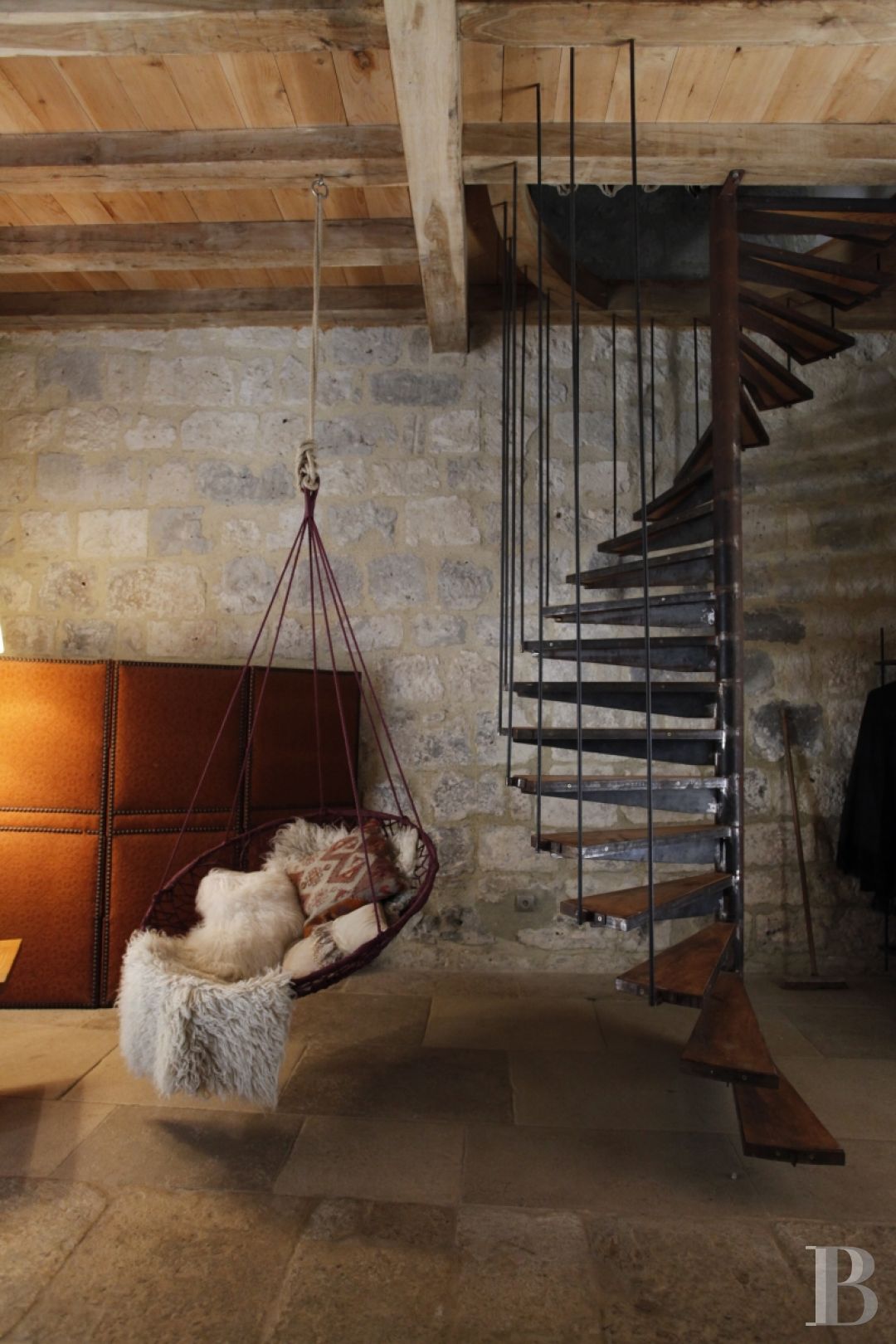 A Romanesque chapel in a hamlet lined with fields and orchards to the north of Agen - photo  n°12