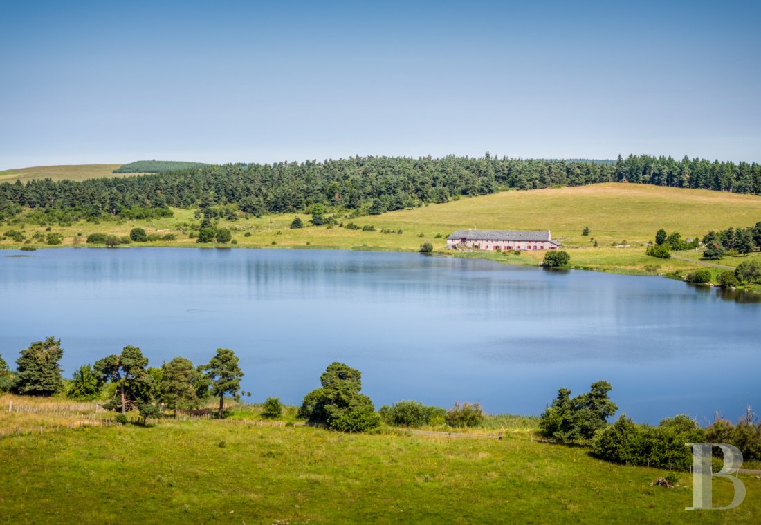 A former farm dedicated to well-being on the Via Averna, to the north of the Aubrac lands - photo  n°66