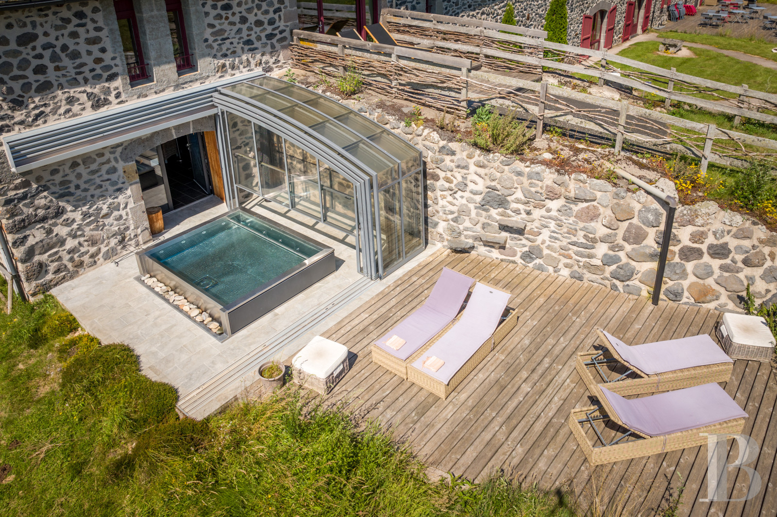 A former farm dedicated to well-being on the Via Averna, to the north of the Aubrac lands - photo  n°63