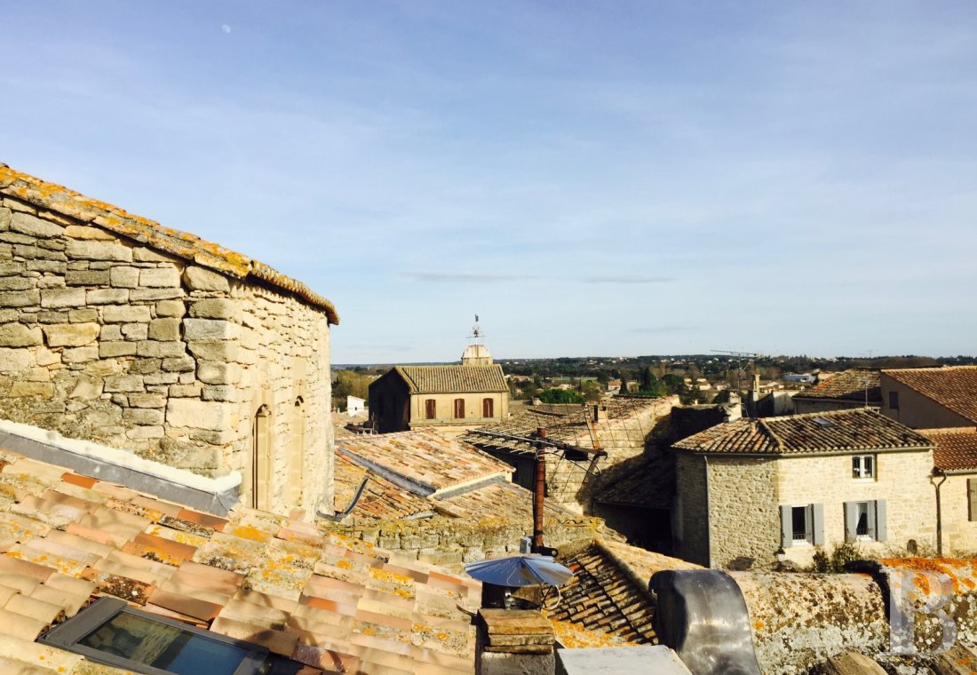 A thousand-year-old tower with a contemporary feel in the heart of Gard, not far from Uzès - photo  n°17