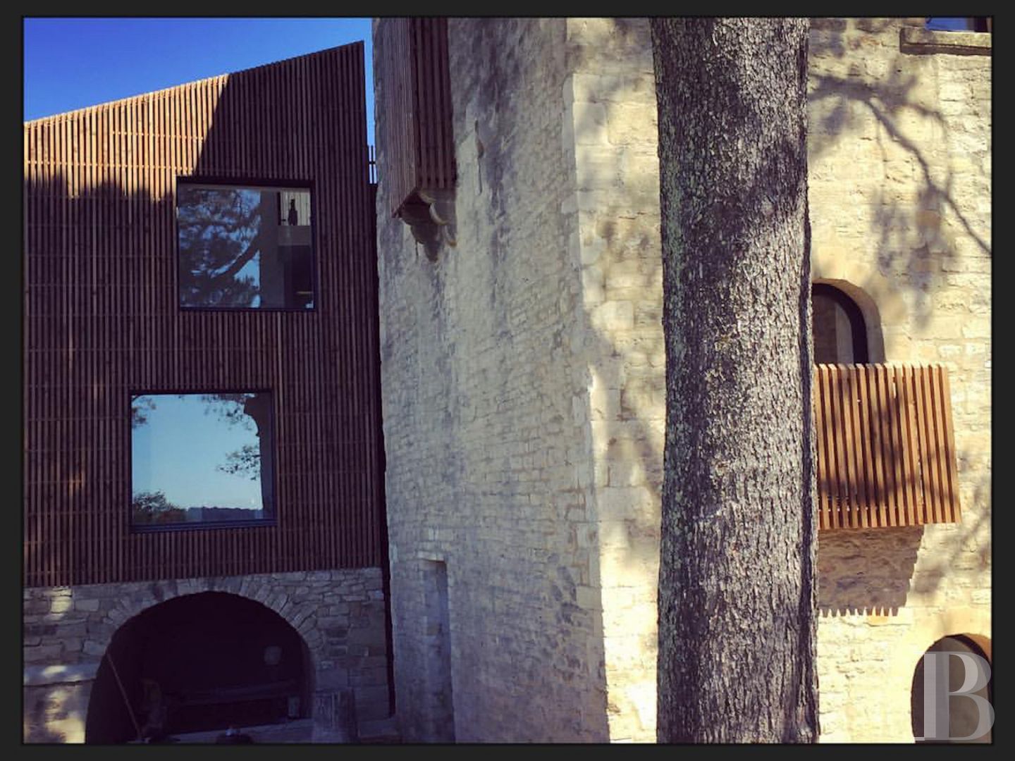 A thousand-year-old tower with a contemporary feel in the heart of Gard, not far from Uzès - photo  n°10