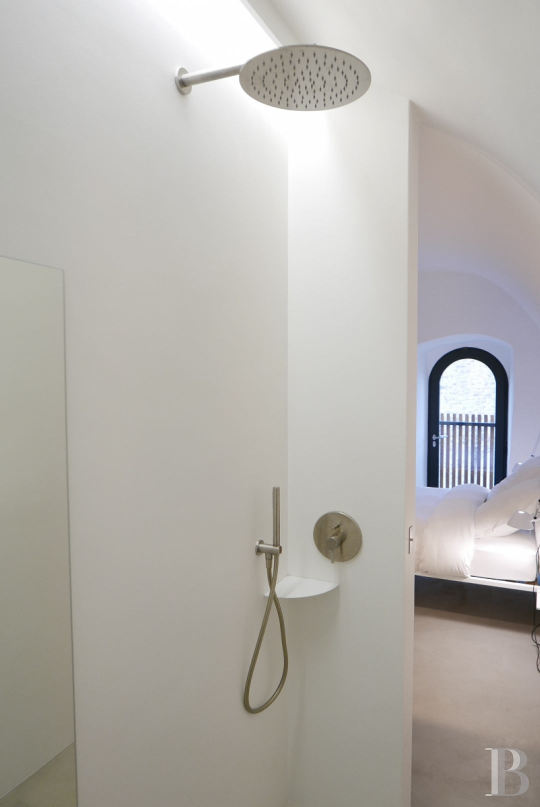 A thousand-year-old tower with a contemporary feel in the heart of Gard, not far from Uzès - photo  n°31