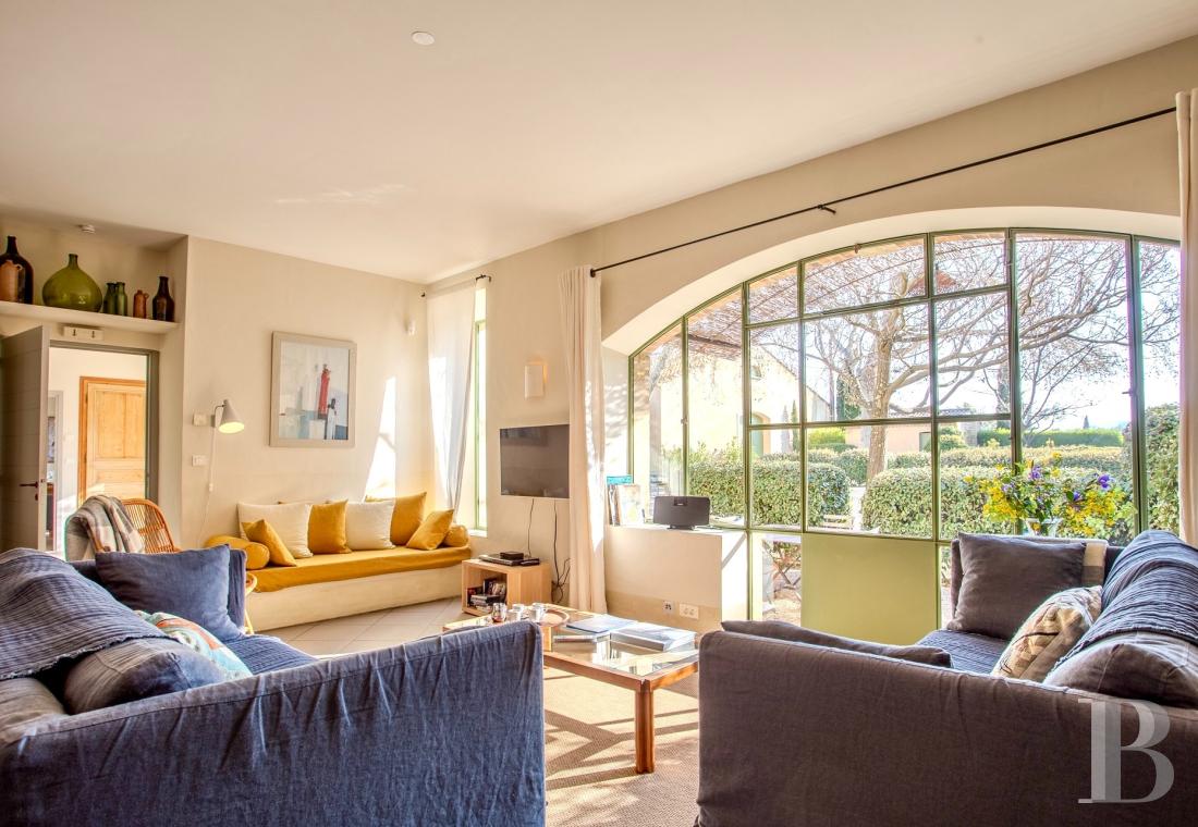 A house dedicated to holiday stays in the heart of a wine estate, south-east of Cairanne, in Vaucluse - photo  n°22