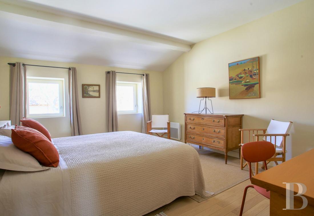A house dedicated to holiday stays in the heart of a wine estate, south-east of Cairanne, in Vaucluse - photo  n°14