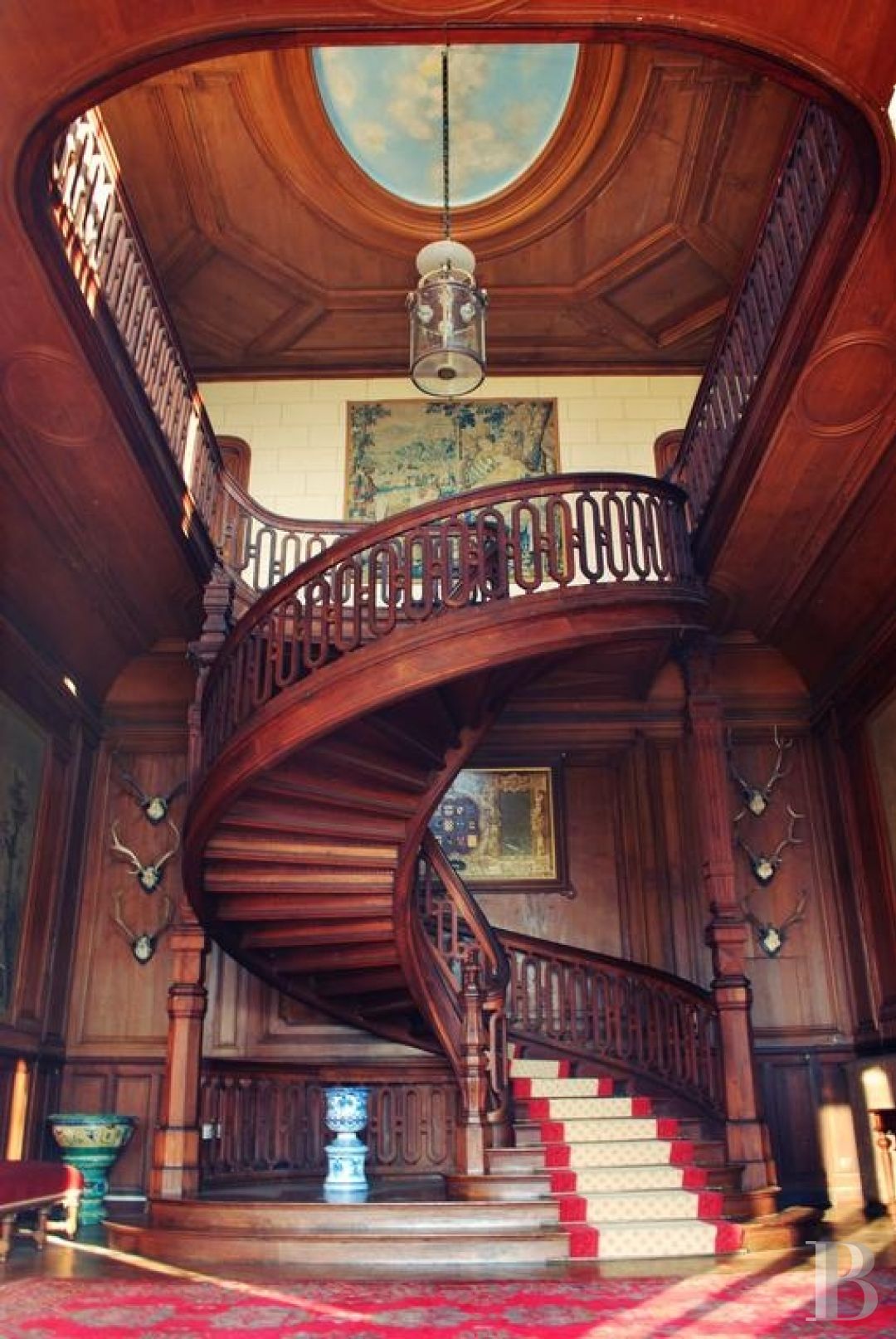 Entre Angers et Cholet, un château de famille entouré de ses terres - photo  n°13