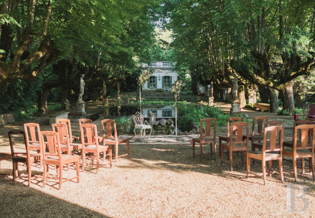 Au sud d’Auxerre, au bord de l’Yonne, un domaine du 18e s.  ouvert à toutes les villégiatures - photo  n°2