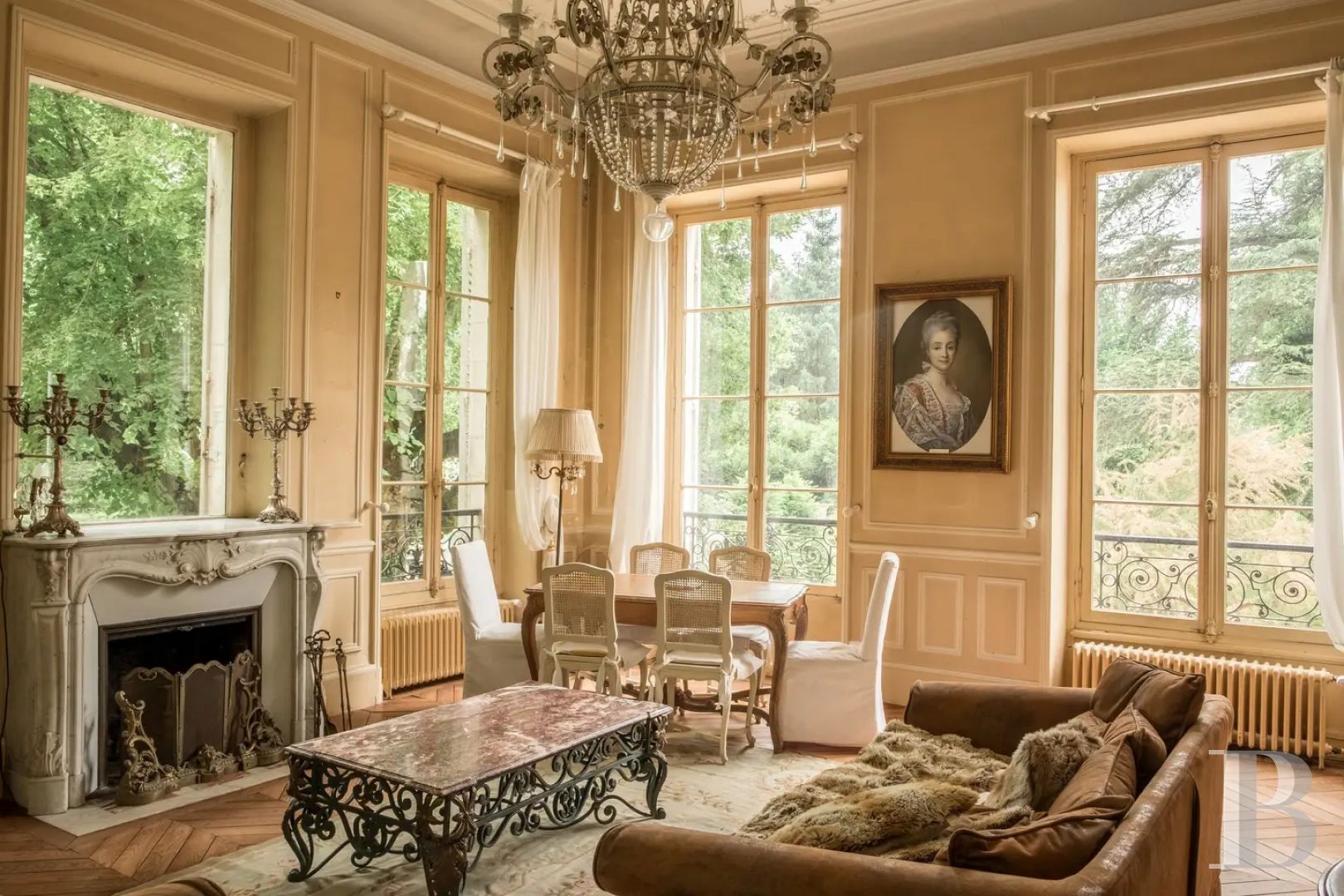 Au sud d’Auxerre, au bord de l’Yonne, un domaine du 18e s.  ouvert à toutes les villégiatures - photo  n°6