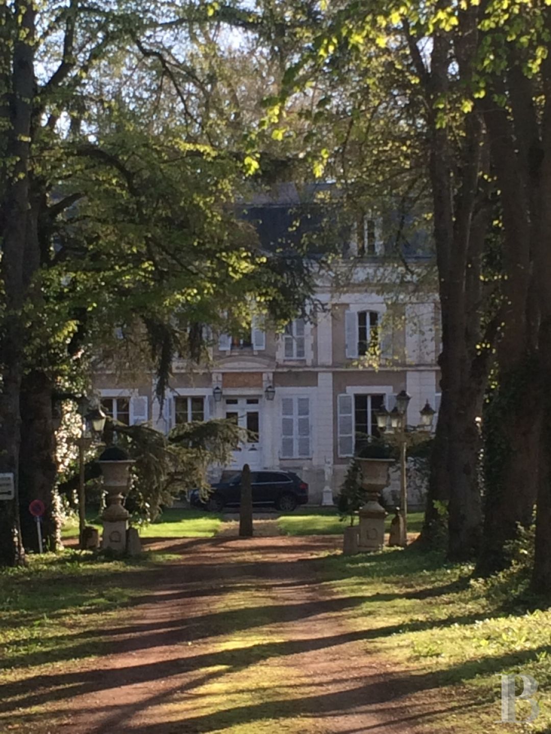 Au sud d’Auxerre, au bord de l’Yonne, un domaine du 18e s.  ouvert à toutes les villégiatures - photo  n°39