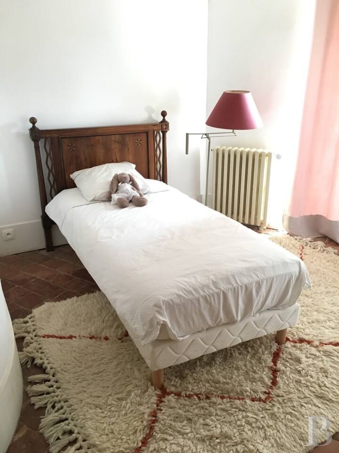 Au sud d’Auxerre, au bord de l’Yonne, un domaine du 18e s.  ouvert à toutes les villégiatures - photo  n°38