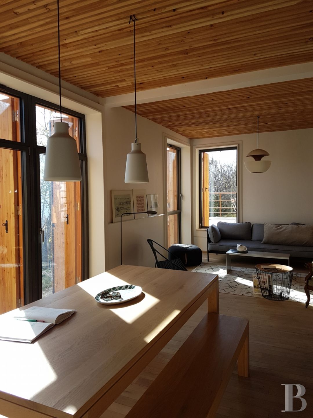 A contemporary chalet overlooking the Durance valley in the south-west of Briançon - photo  n°5