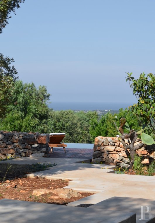 The Casa di Monti, between two seas and a field of ancient olive trees, perfect for holidays in Puglia in Southern Italy  - photo  n°25