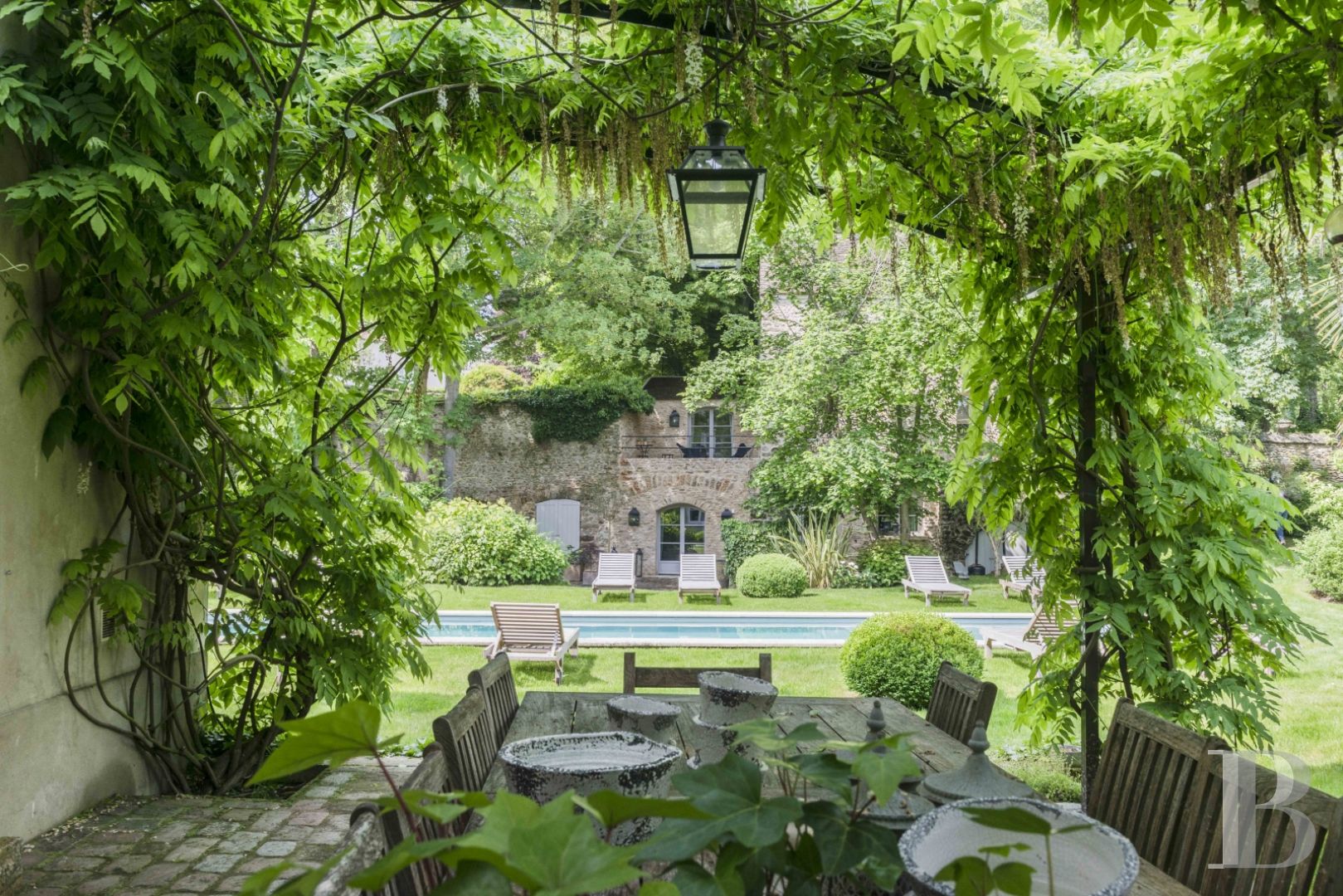 A classic and elegant house for relaxing weekends, family gatherings and important meetings just 50 kilometres from Paris  - photo  n°58