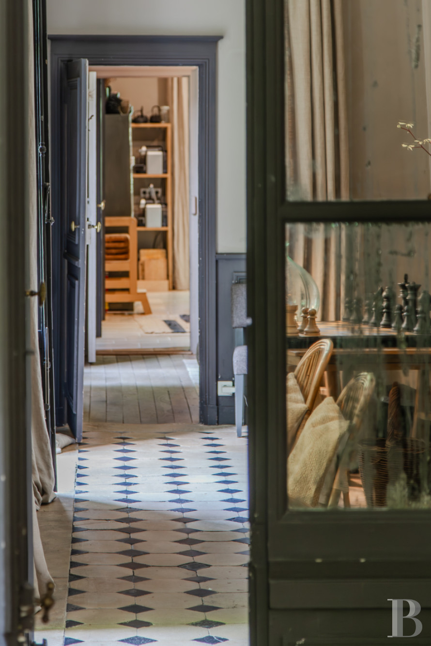 A classic and elegant house for relaxing weekends, family gatherings and important meetings just 50 kilometres from Paris  - photo  n°12