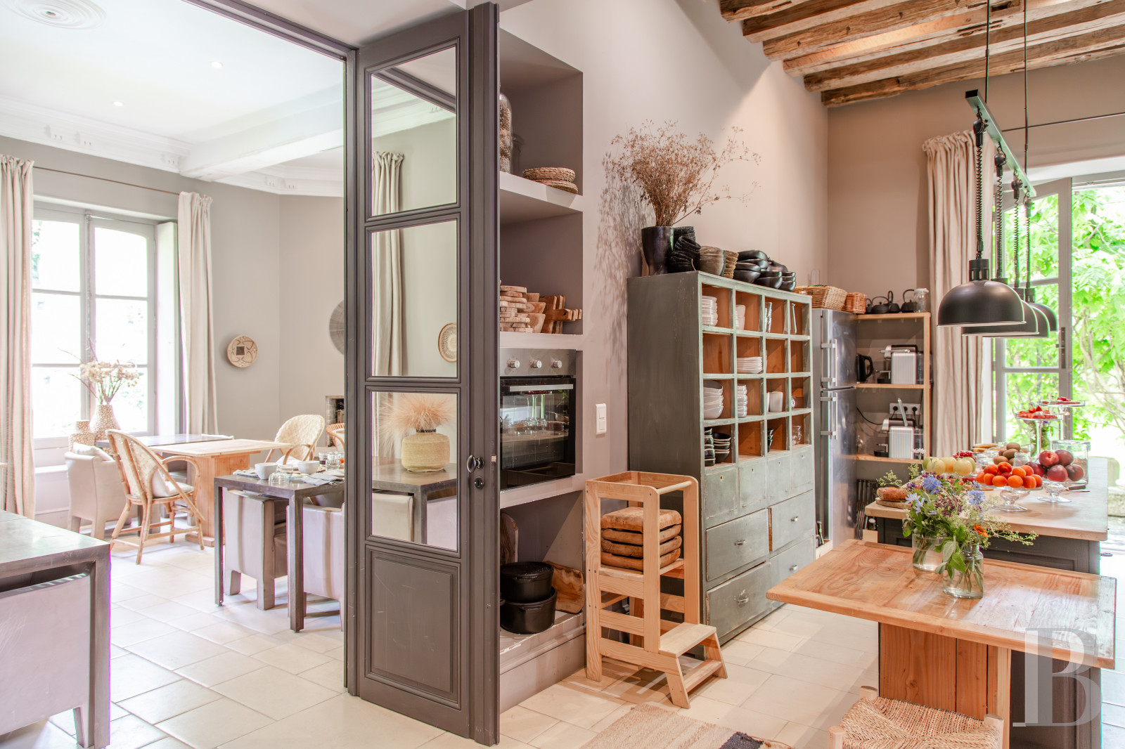 A classic and elegant house for relaxing weekends, family gatherings and important meetings just 50 kilometres from Paris  - photo  n°14