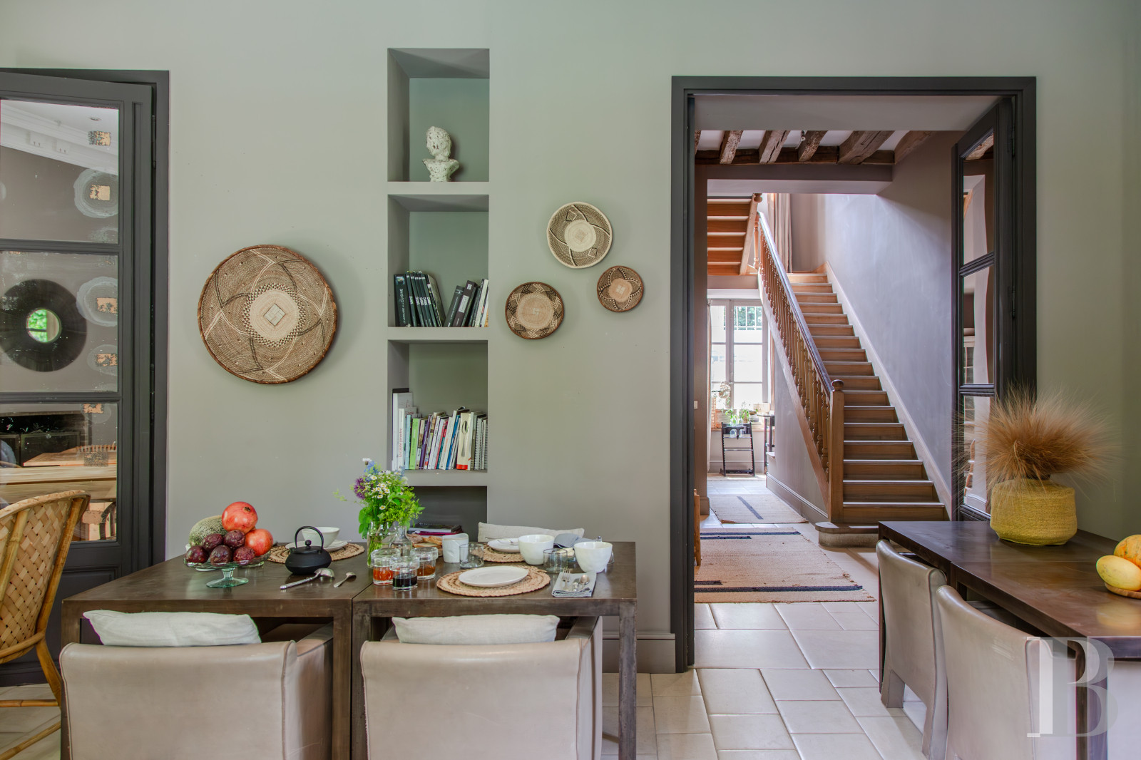 A classic and elegant house for relaxing weekends, family gatherings and important meetings just 50 kilometres from Paris  - photo  n°19