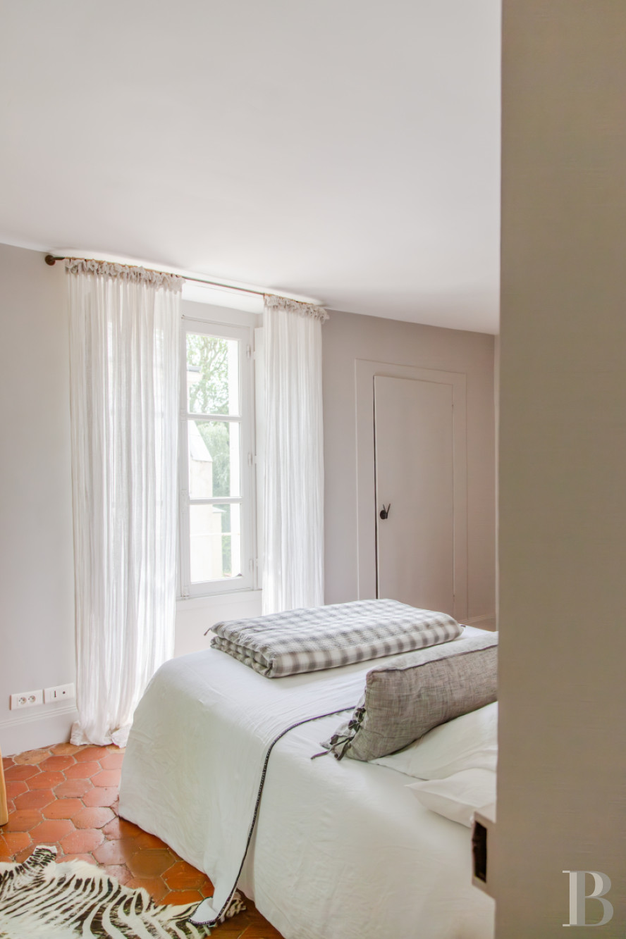 A classic and elegant house for relaxing weekends, family gatherings and important meetings just 50 kilometres from Paris  - photo  n°29