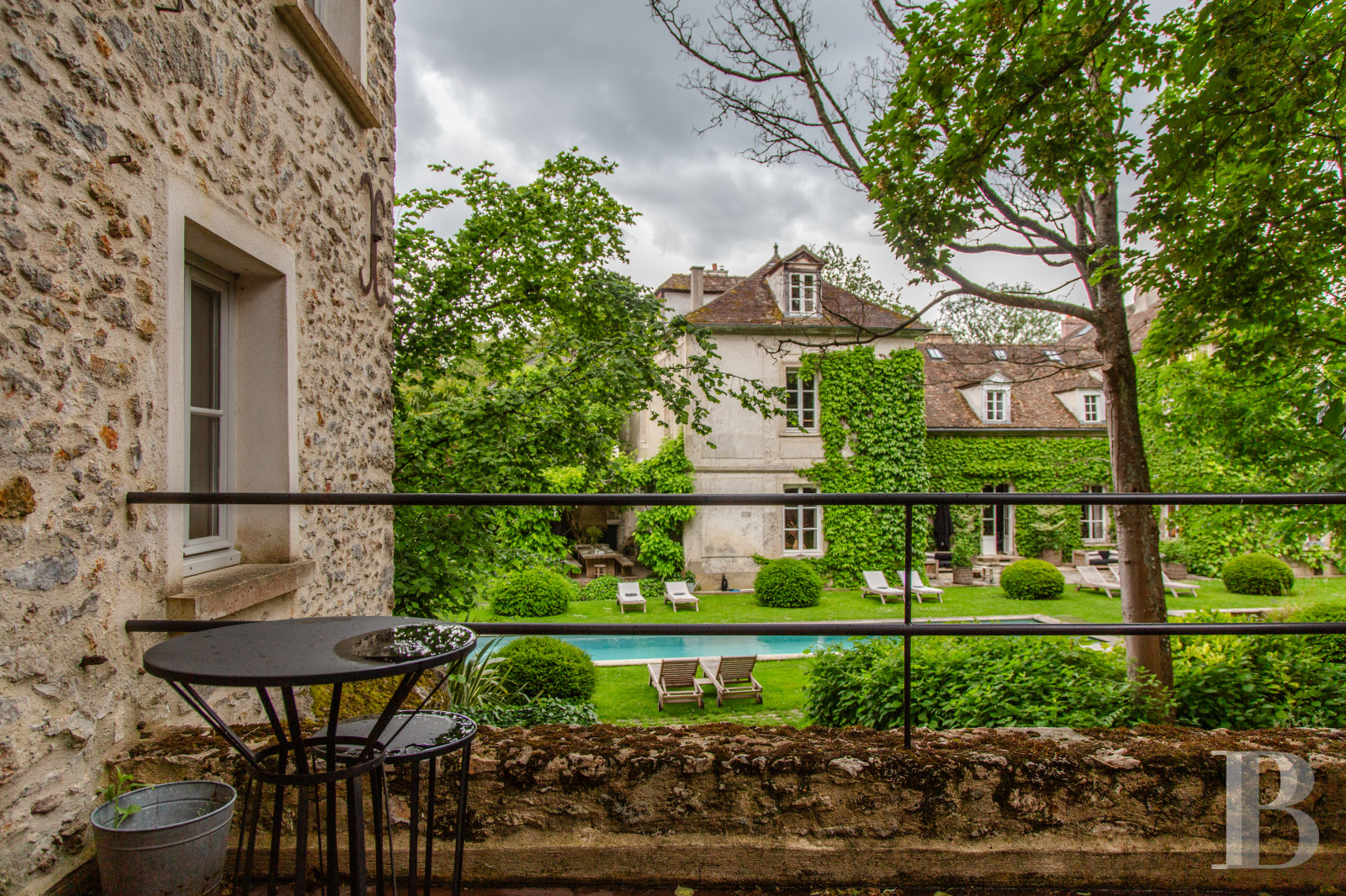 A classic and elegant house for relaxing weekends, family gatherings and important meetings just 50 kilometres from Paris  - photo  n°45