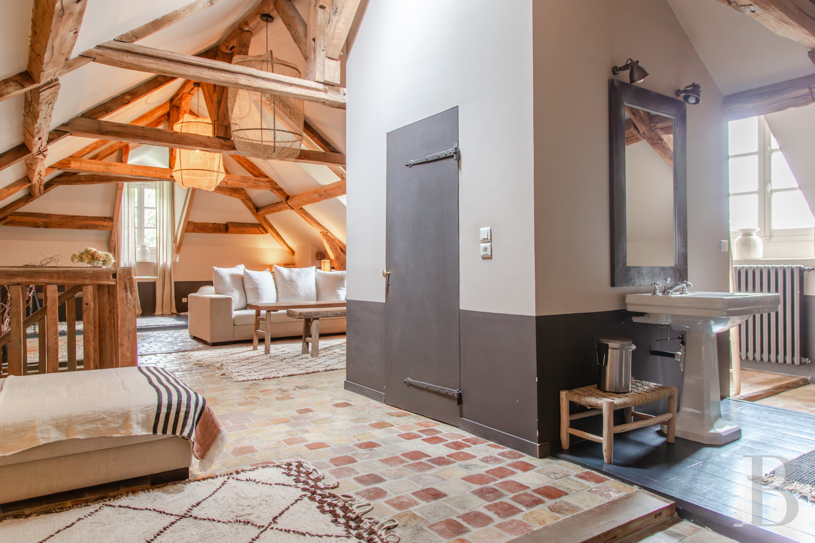 A classic and elegant house for relaxing weekends, family gatherings and important meetings just 50 kilometres from Paris  - photo  n°50