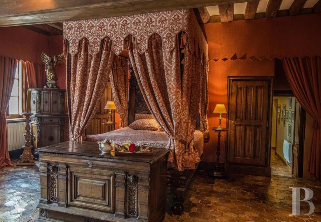 A medieval fortress transformed into a fairy tale castle  in Essonne, less than an hour from Paris - photo  n°21