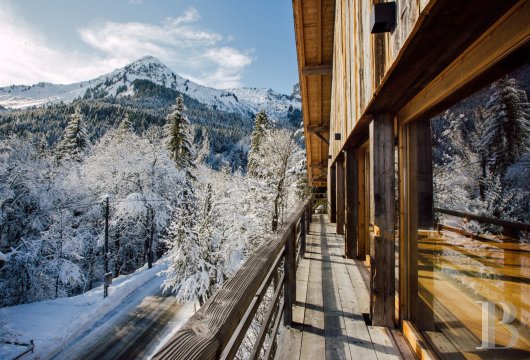 Dans la vallée de la Manche, à proximité de Morzine,  une ferme-chalet du 18e siècle pour une grande famille ou de nombreux amis - photo  n°17