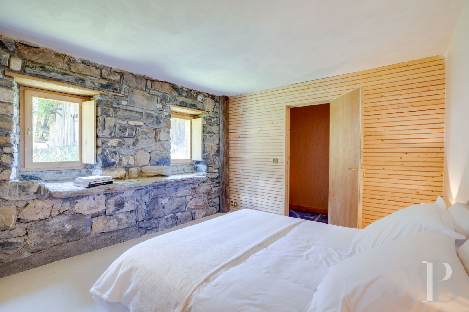 Dans la vallée de la Manche, à proximité de Morzine,  une ferme-chalet du 18e siècle pour une grande famille ou de nombreux amis - photo  n°15