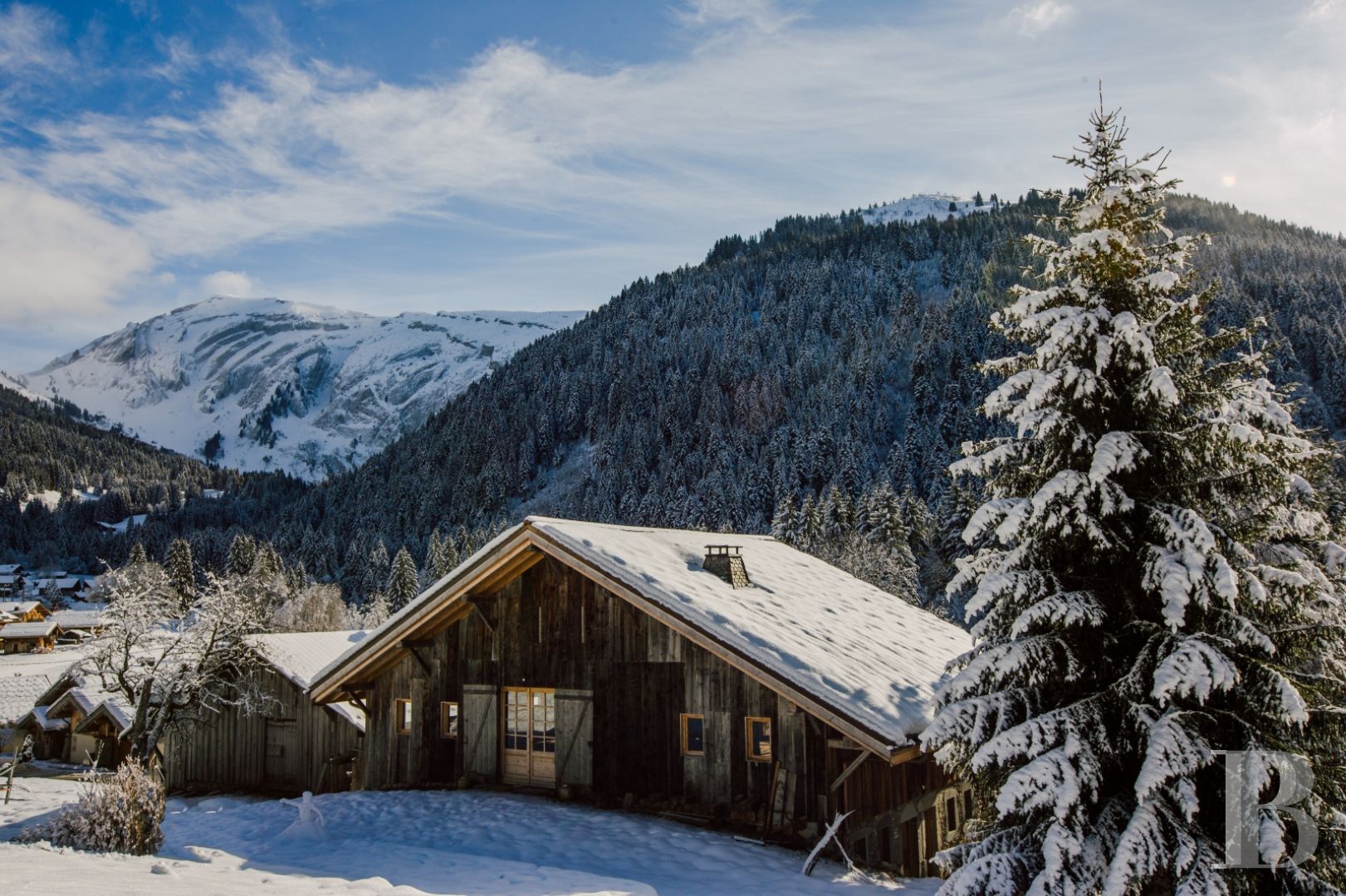 Dans la vallée de la Manche, à proximité de Morzine,  une ferme-chalet du 18e siècle pour une grande famille ou de nombreux amis - photo  n°9
