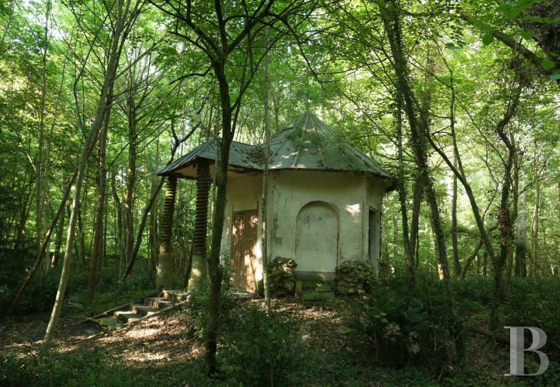 The Rosa Bonheur chateau filled with memories of the artist  at the edge of the Fontainebleau forest  - photo  n°10
