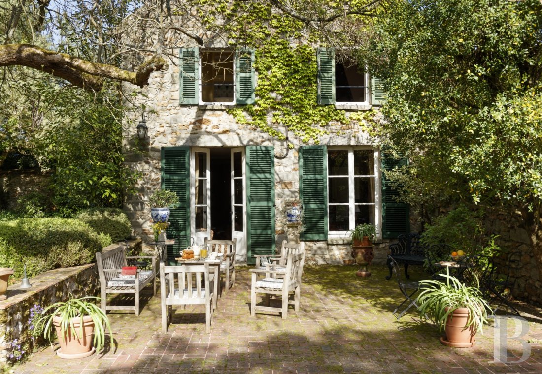 A village house nestled in a large garden in Gâtinais, not far from Paris - photo  n°5