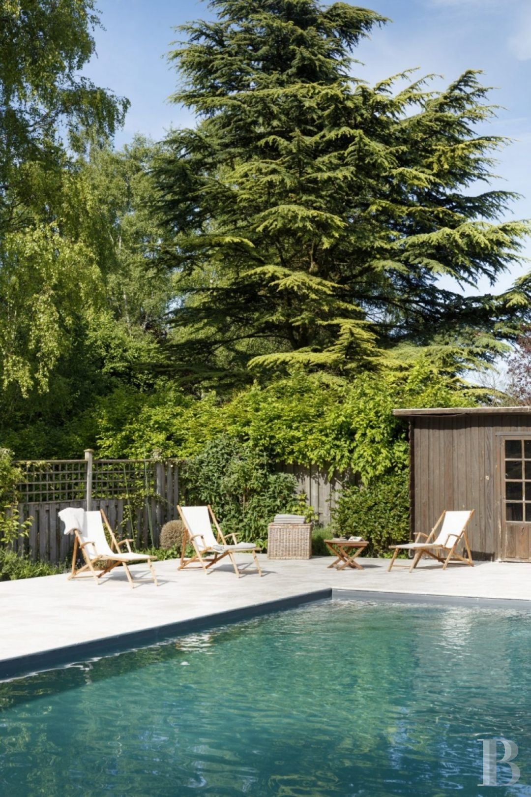 En Gâtinais, non loin de Paris, une maison de village blottie contre son grand jardin - photo  n°6