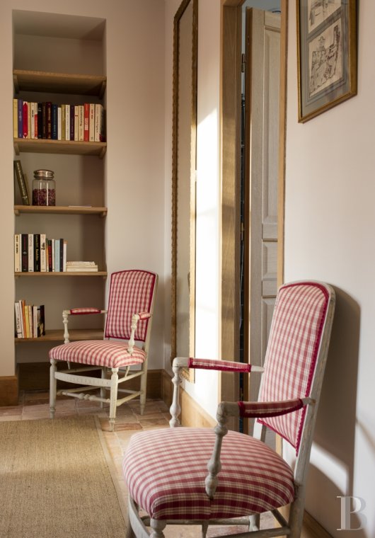 A chateau's former outbuildings transformed into guesthouses  in Courances and the province of Gâtinais - photo  n°24