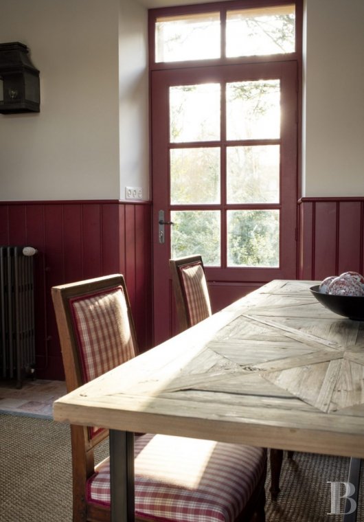 A chateau's former outbuildings transformed into guesthouses  in Courances and the province of Gâtinais - photo  n°20