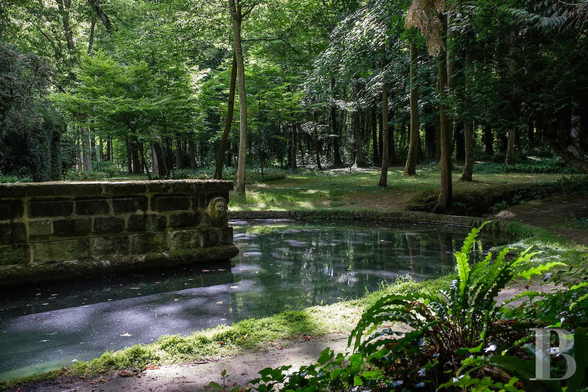 A chateau's former outbuildings transformed into guesthouses  in Courances and the province of Gâtinais - photo  n°27