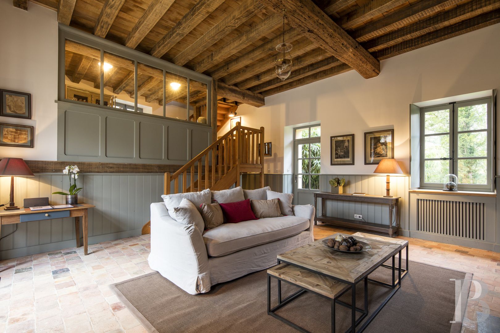 A chateau's former outbuildings transformed into guesthouses  in Courances and the province of Gâtinais - photo  n°17