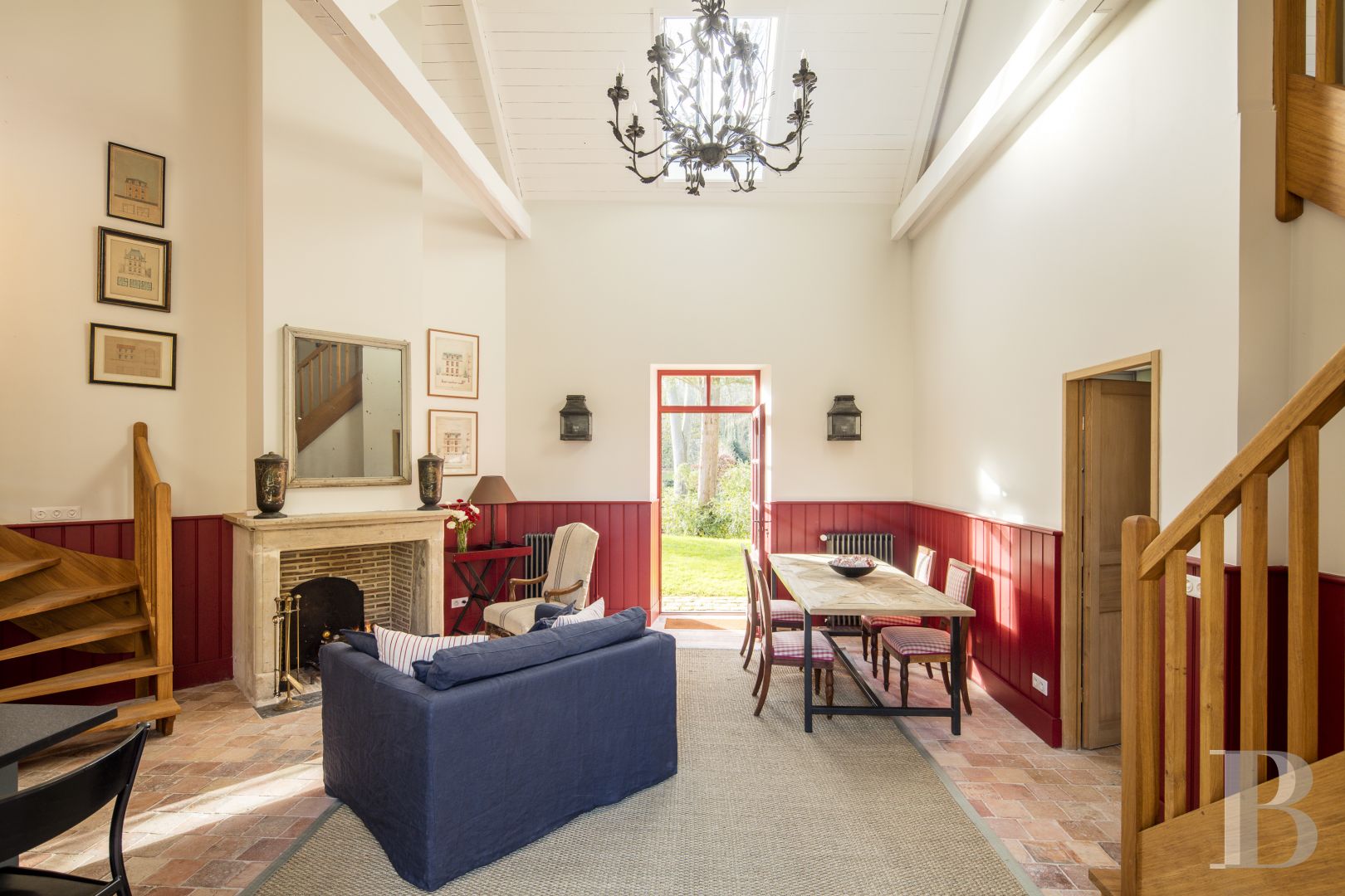 A chateau's former outbuildings transformed into guesthouses  in Courances and the province of Gâtinais - photo  n°21