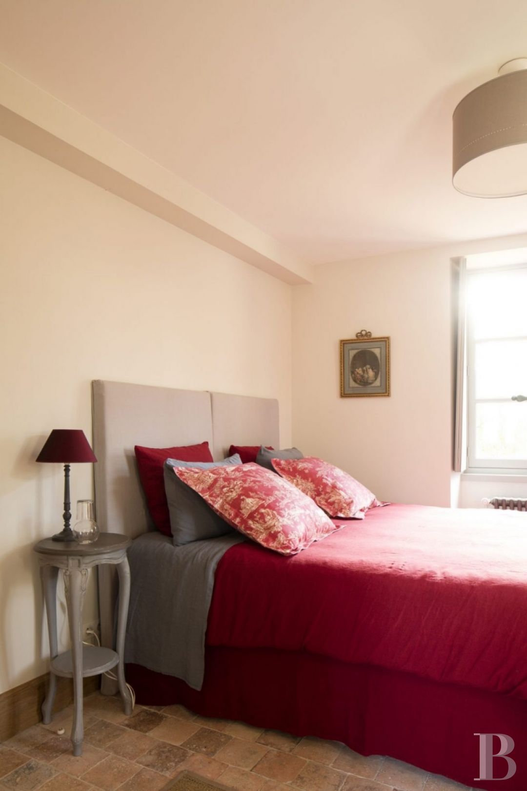 A chateau's former outbuildings transformed into guesthouses  in Courances and the province of Gâtinais - photo  n°25