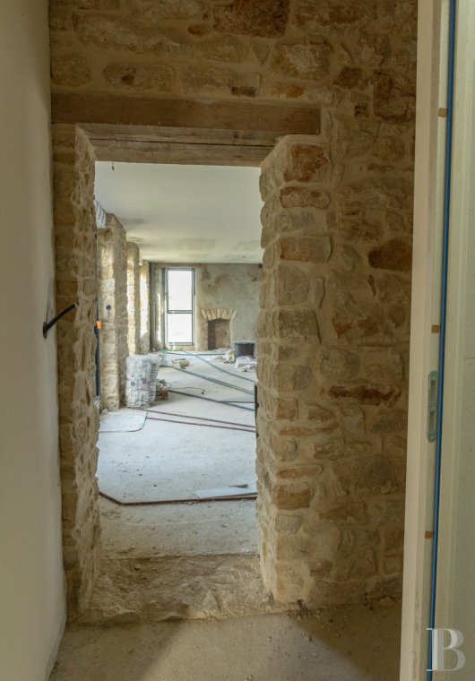 character properties France brittany   - 5