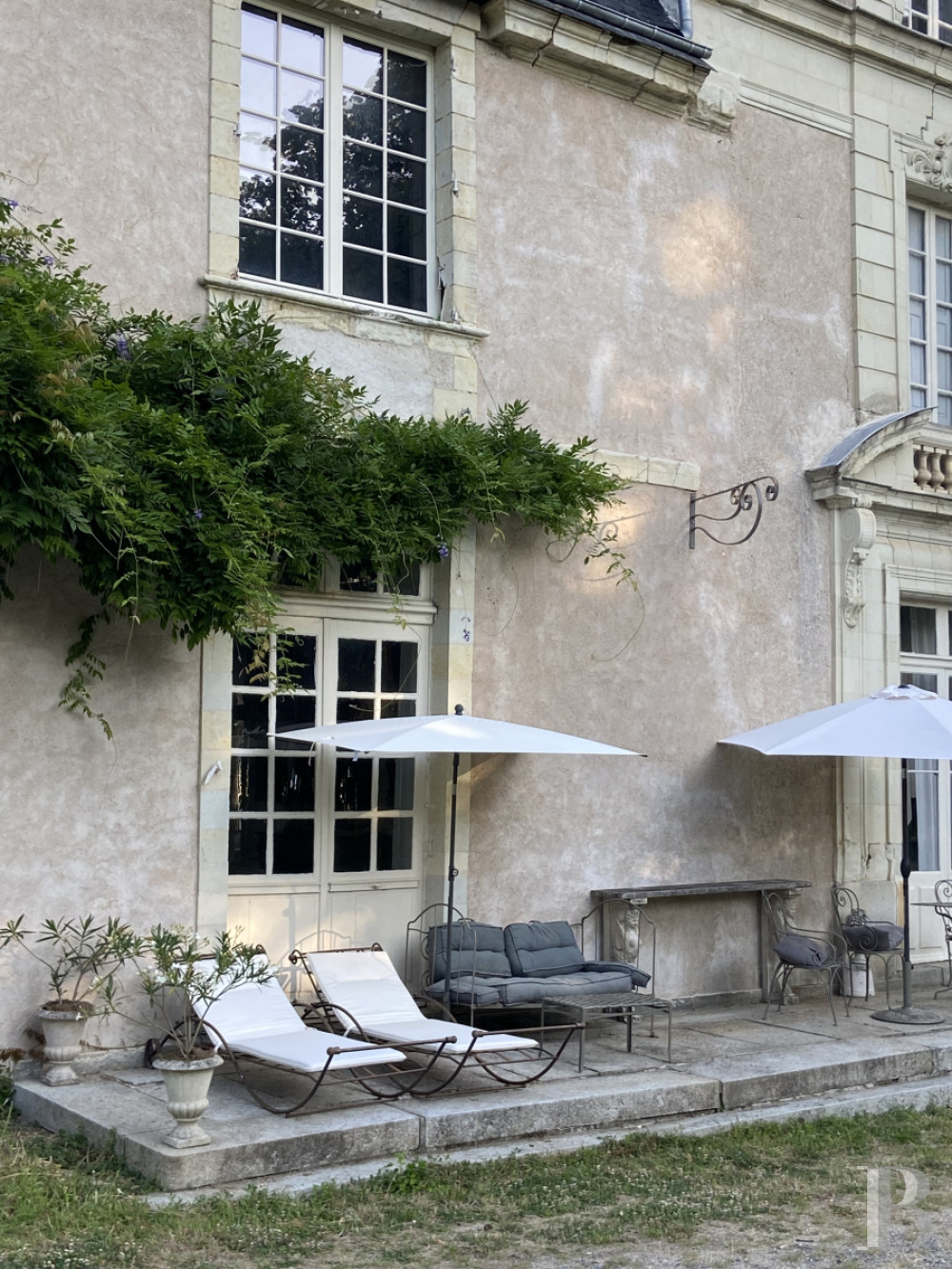 Au milieu de la campagne angevine, un château et son parc inscrits dans les siècles  - photo  n°3
