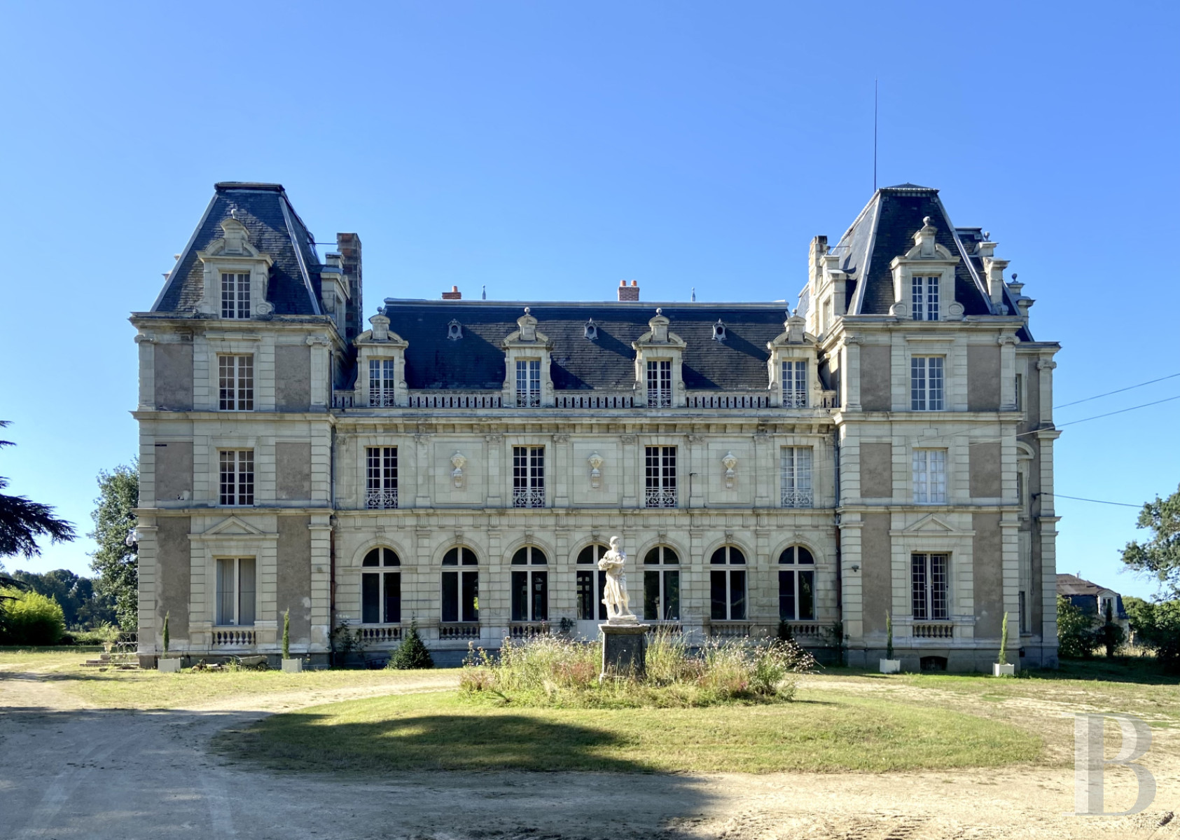 Au milieu de la campagne angevine, un château et son parc inscrits dans les siècles  - photo  n°33