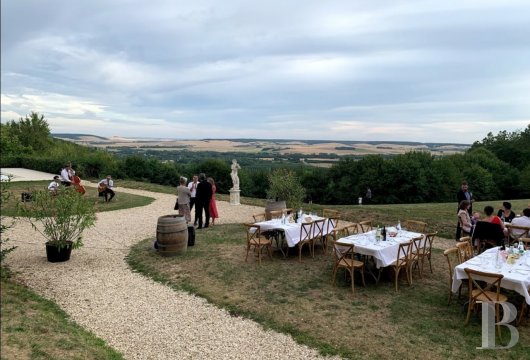 En Bourgogne, dans l’Yonne, un château du 17e siècle ouvert à tous les arts et toutes les cultures - photo  n°5