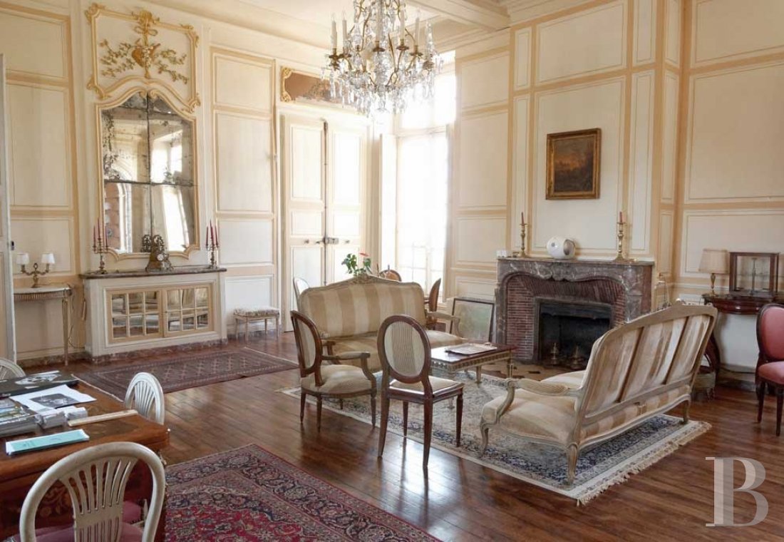 A 17th century chateau open to all arts and cultures in Yonne, Burgundy - photo  n°11