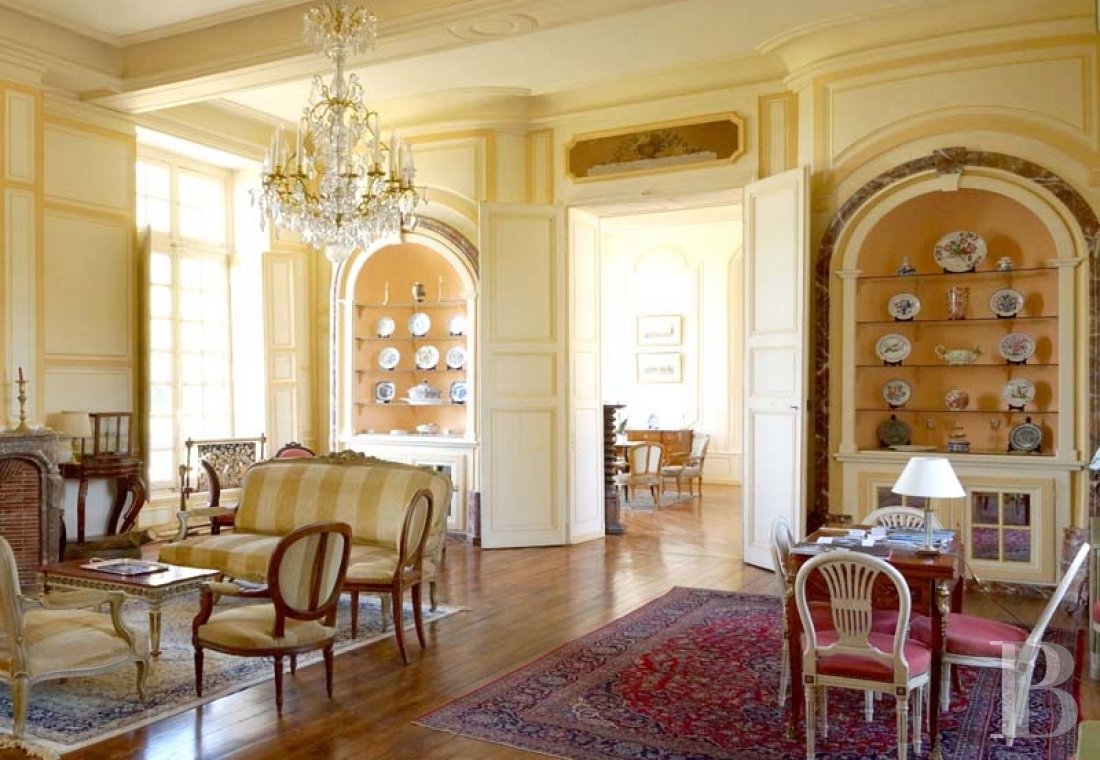 A 17th century chateau open to all arts and cultures in Yonne, Burgundy - photo  n°12