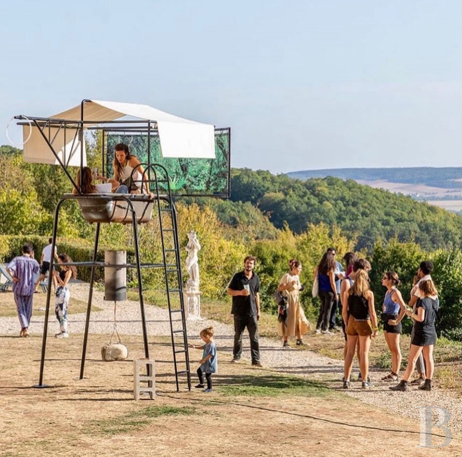 A 17th century chateau open to all arts and cultures in Yonne, Burgundy - photo  n°12