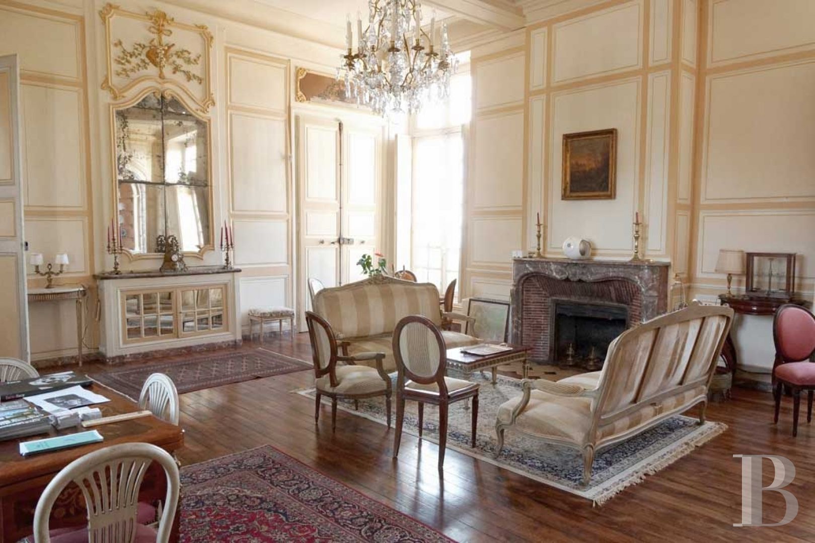 En Bourgogne, dans l’Yonne, un château du 17e siècle ouvert à tous les arts et toutes les cultures - photo  n°11