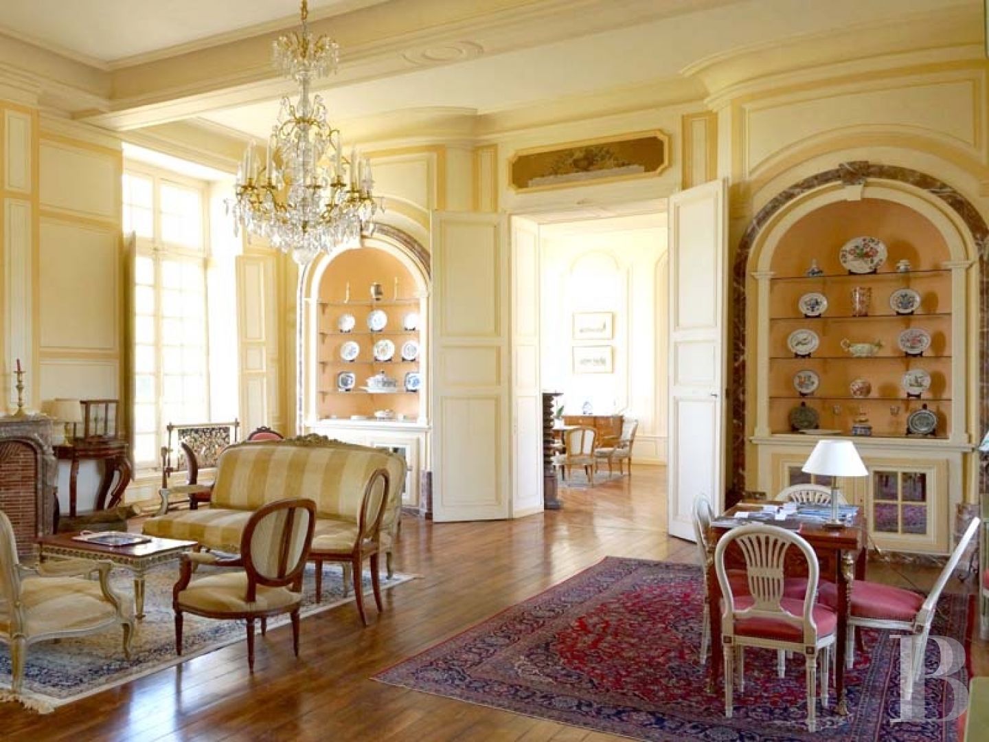 En Bourgogne, dans l’Yonne, un château du 17e siècle ouvert à tous les arts et toutes les cultures - photo  n°12