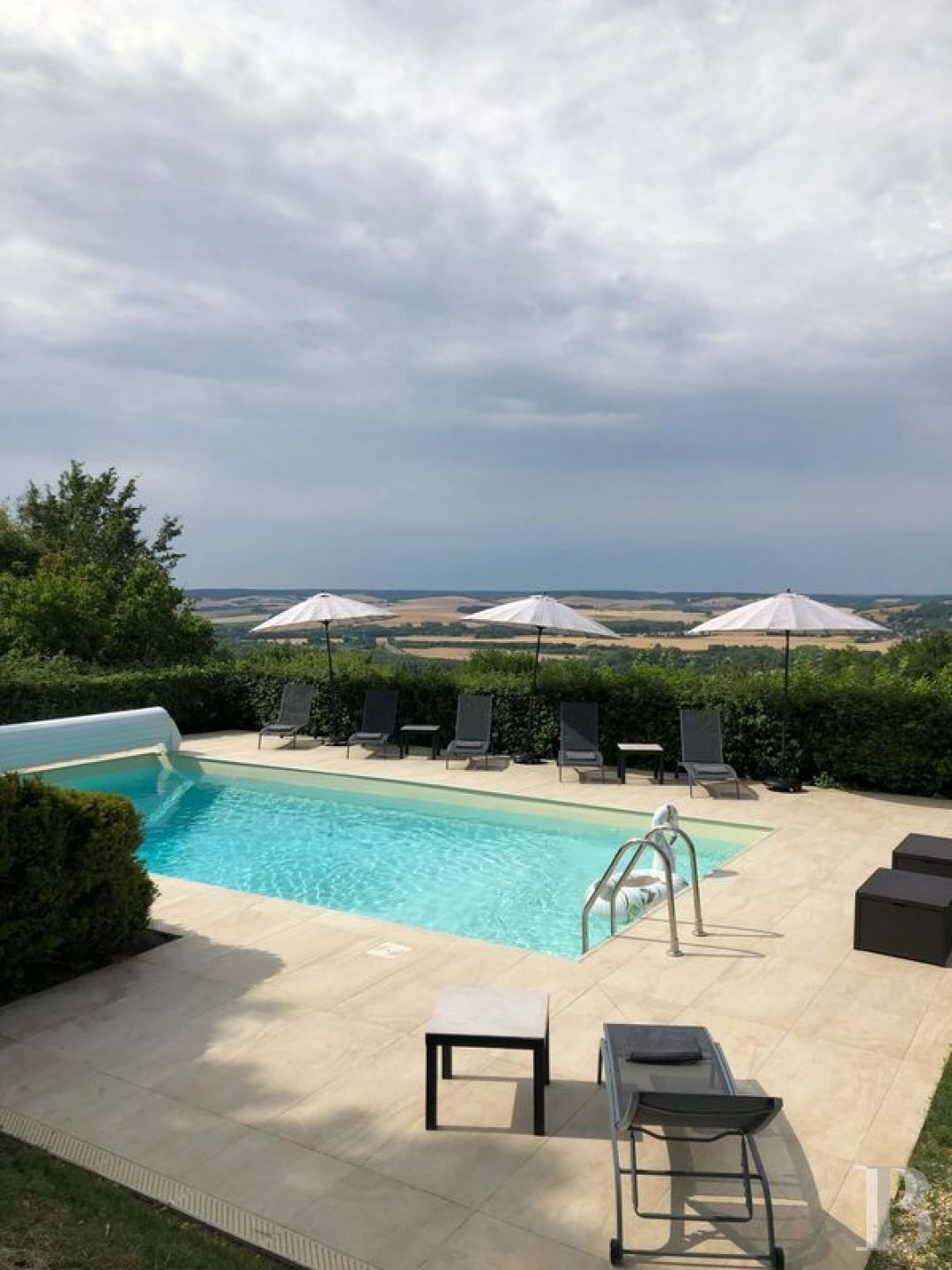 A 17th century chateau open to all arts and cultures in Yonne, Burgundy - photo  n°11