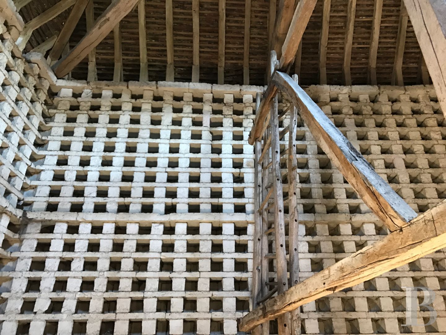 A 17th century chateau open to all arts and cultures in Yonne, Burgundy - photo  n°21