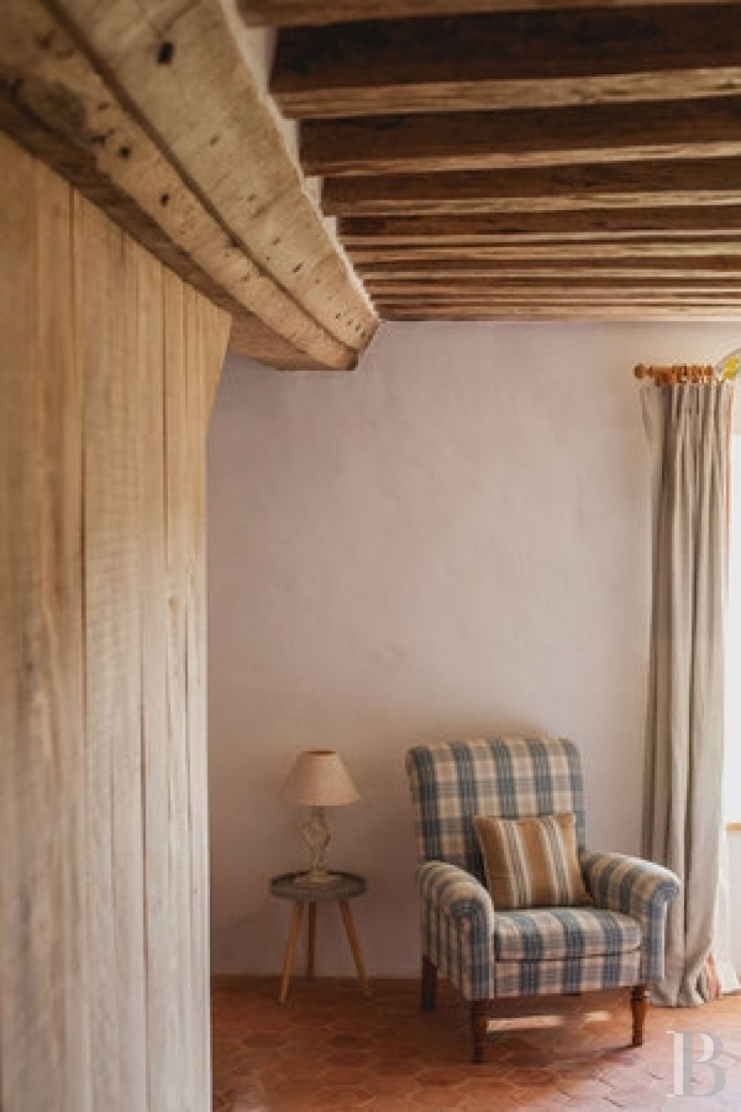 A majestic and classical 18th century chateau and its former grower manager surrounded by its grounds  in the Orne - photo  n°41